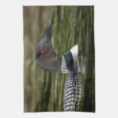 Common Loon on op Jabe Pond Theedoek (Verticaal)