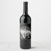 Compass star embleem monogram dramatische bergen wijn etiket (Voorkant)