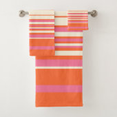 Complexe stripes - Roze, Oranje en crème Bad Handdoek (Insitu)