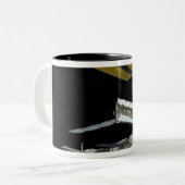 Computergegenereerd uitzicht 26 tweekleurige koffiemok (Voorkant links)