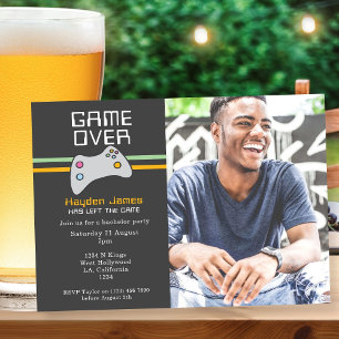 Computervideogame over Batchelor Party Kaart