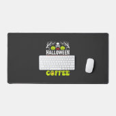 Conception de café assez effrayant pour Halloween (Clavier et souris)