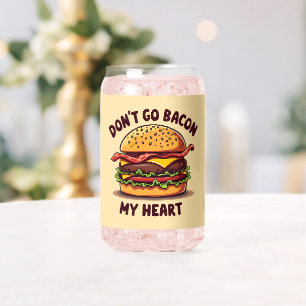 Conception de cheeseburger amateur de bacon avec j