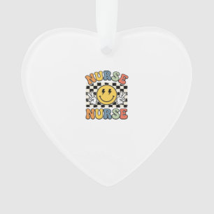 Conception de chemise à carreaux smiley d'infirmiè