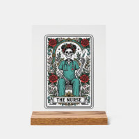 Conception de chemise de carte de tarot d'infirmiè