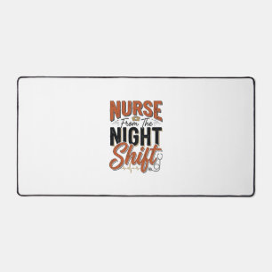 Conception de chemise de nuit de garde d'infirmièr