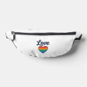 Conception de chemise vectorielle Love Rainbow Hea (Poser)