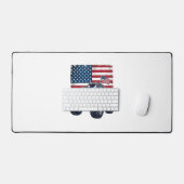 Conception de gravure vintage de camion monstre pa (Clavier et souris)