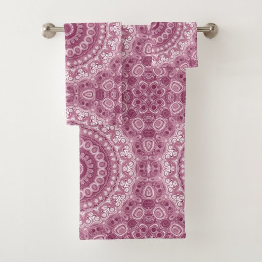 Conception de motif mandala rose poussiéreux (En situation)