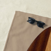 Conception de serviette de plage des hommes frais (En situation)