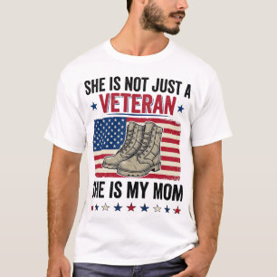 Conception de T-shirt de bottes militaires patriot