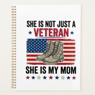 Conception de T-shirt de bottes militaires patriot
