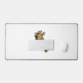 Conception de T-shirt de girafe mignon gravé vinta (Clavier et souris)
