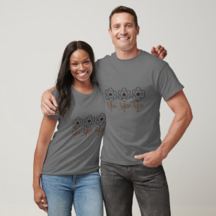Conception de T-Shirt minimaliste fleuri unisexe d