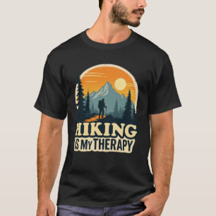 Conception de T-Shirt Vintage « La randonnée est m