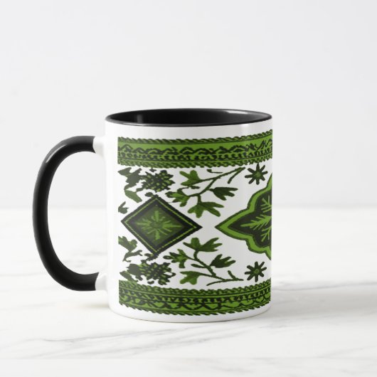 Conception de tasse brodée (Gauche)