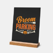 Conception de vecteur de parking balai Halloween_1 (Angle)