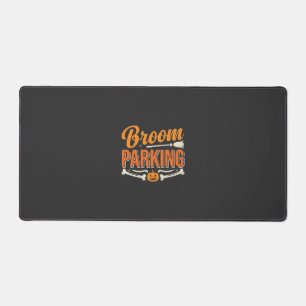 Conception de vecteur de parking balai Halloween_1