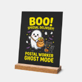 Conception d'Halloween pour les travailleurs posta (Angle)