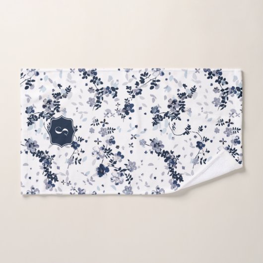 Conception florale de clématite de bleu d'indigo (Serviette à main)