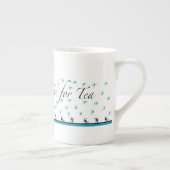 Conception japonaise de dame, tasse de porcelaine (Droite)