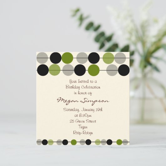 Conception moderne Cercle Vert Invitation Annivers (Debout devant)