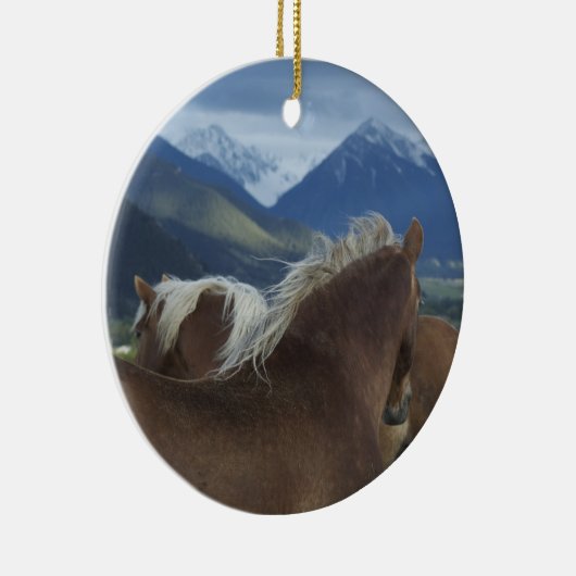 conceptpaarden keramisch ornament (Rechts)