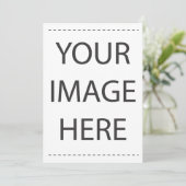 Concevez vos propres invitations de mariage person (Debout devant)