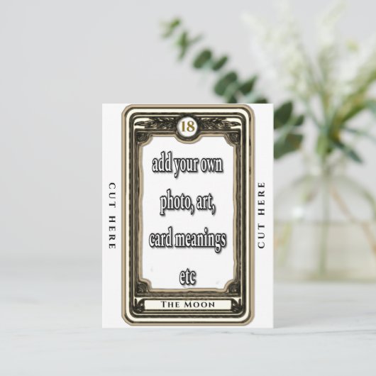 Concevoir La Carte Moon Tarot (Debout devant)