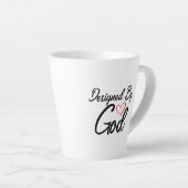 Conçu Par Dieu Blanc 12 oz. Tasse latte (Angle droit)