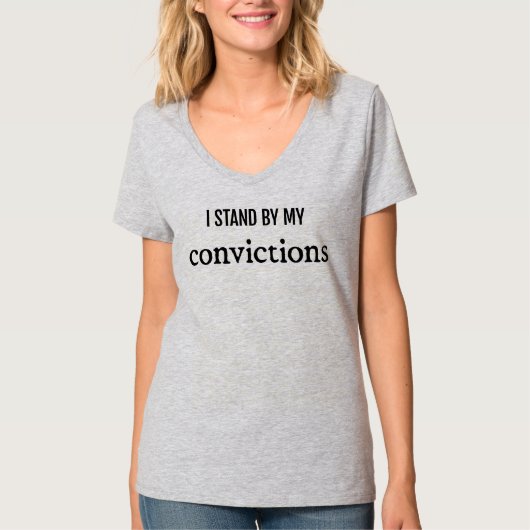 Condamnations T-shirt à col V de base pour femmes (Devant)