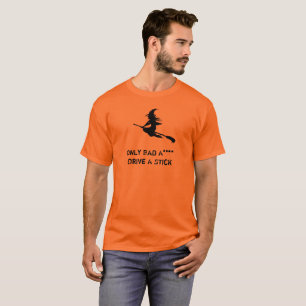 Conduisez un T-shirt de Halloween de sorcière de