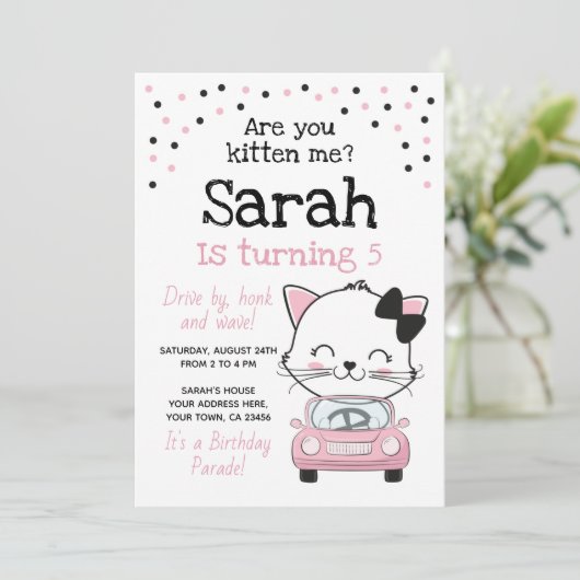 Conduite Par Kitty Chat Invitation Anniversaire (Debout devant)
