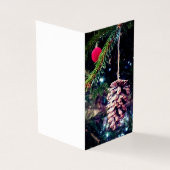 Cône de pin et boule rouge (Outside)