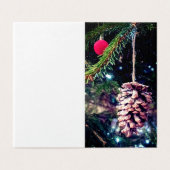 Cône de pin et boule rouge (Outside Unfolded)