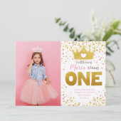 Confetti d'or rose Princesse Invitation d'annivers (Debout devant)