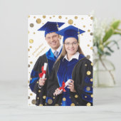 Confetti Sprinking in Gold Photo Invitation (Debout devant)