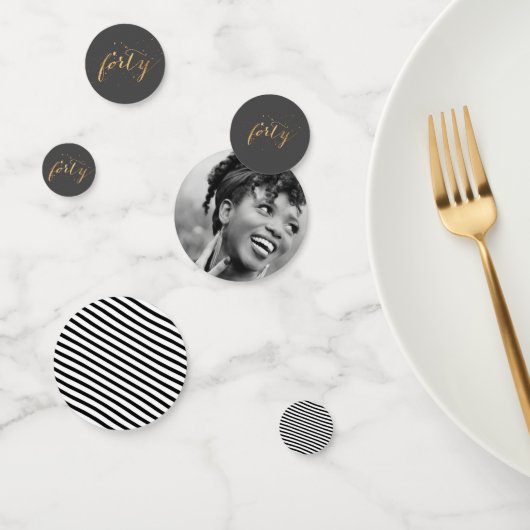 Confettis 40e anniversaire Photo Black White Gold Party (Groupe)