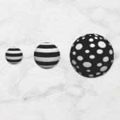 Confettis Balles 3D noires et blanches (Devant)