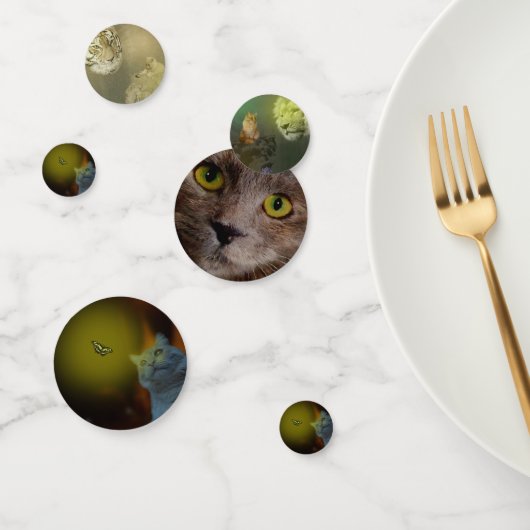 Confettis Captivé par la beauté : Chat Mesmerisé par Papillo (Groupe)