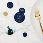 Confettis Cinquante | Gold & Navy Modern 50th Birthday Party<br><div class="desc">Ajoutez des détails à votre journée spéciale avec cet élégant confetti de table photo de 50e anniversaire. Ce design présente un script de brosse chic "Fifty",  "Cheers",  "Anniversaire" en combinaison bleu marine et or. D'autres conceptions et fournitures de fête sont disponibles à ma boutique BaraBomDesign.</div>