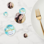 Confettis Couleur d'eau Turquoise Bat mitzvah Photo Gold Scr<br><div class="desc">Ajoutez un peu de style à votre fête préférée de Bat mitzvah avec ce confetti de table photo personnalisable ! Étonnant, moderne, brillant écriture manuscrite de faux feuille d’or, Star of David et de minuscules points contre un arrière - plan d’aquarelle bleu turquoise sur un côté mélangent avec la photo...</div>