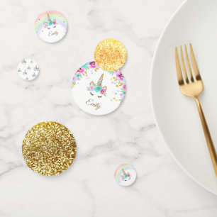 Confettis de licorne florale avec arc-en-ciel et p
