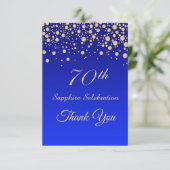 Confettis d'or sur le Merci bleu d'anniversaire de (Debout devant)