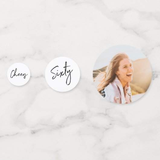 Confettis Soixante | Black & White Modern 60th Birthday Phot (Derrière)