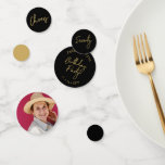 Confettis Soixante-Dix | Gold & Black Modern 70th Birthday P<br><div class="desc">Ajoutez des détails à votre journée spéciale avec cet élégant confetti de table photo de 70e anniversaire. Ce design présente un script de brosse chic "Soixante-dix",  "Cheers",  "Anniversaire" en noir et or. D'autres conceptions et fournitures de fête sont disponibles à ma boutique BaraBomDesign.</div>