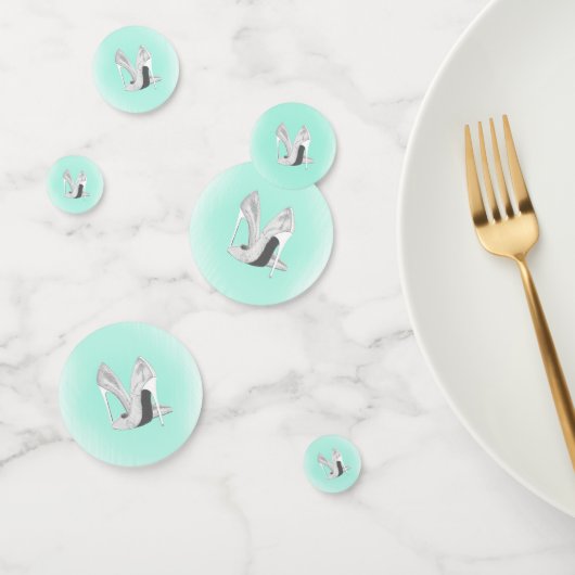 Confettis Talons argentés sur menthe (Groupe)