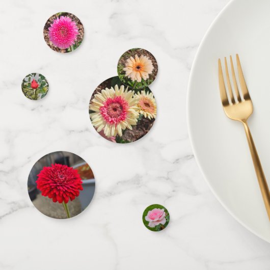 Confettis Un éparpillement de fleurs (Groupe)