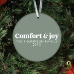 Confort & Joie Moderne Minimaliste Sage Noël<br><div class="desc">Voici notre "Confort & Joy Sage Vert minimaliste moderne ornement de Noël avec photo", un ajout serein et personnalisé à votre décor de vacances. Conçu dans un style minimaliste, cet ornement vert sage respire la tranquillité et est orné du message chaleureux "Confort & Joie". Ce qui le distingue, c'est la...</div>