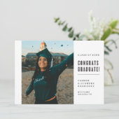 CONGRATS MINIMALISTES MODERNES INVITATION DIPLÔMÉE (Debout devant)